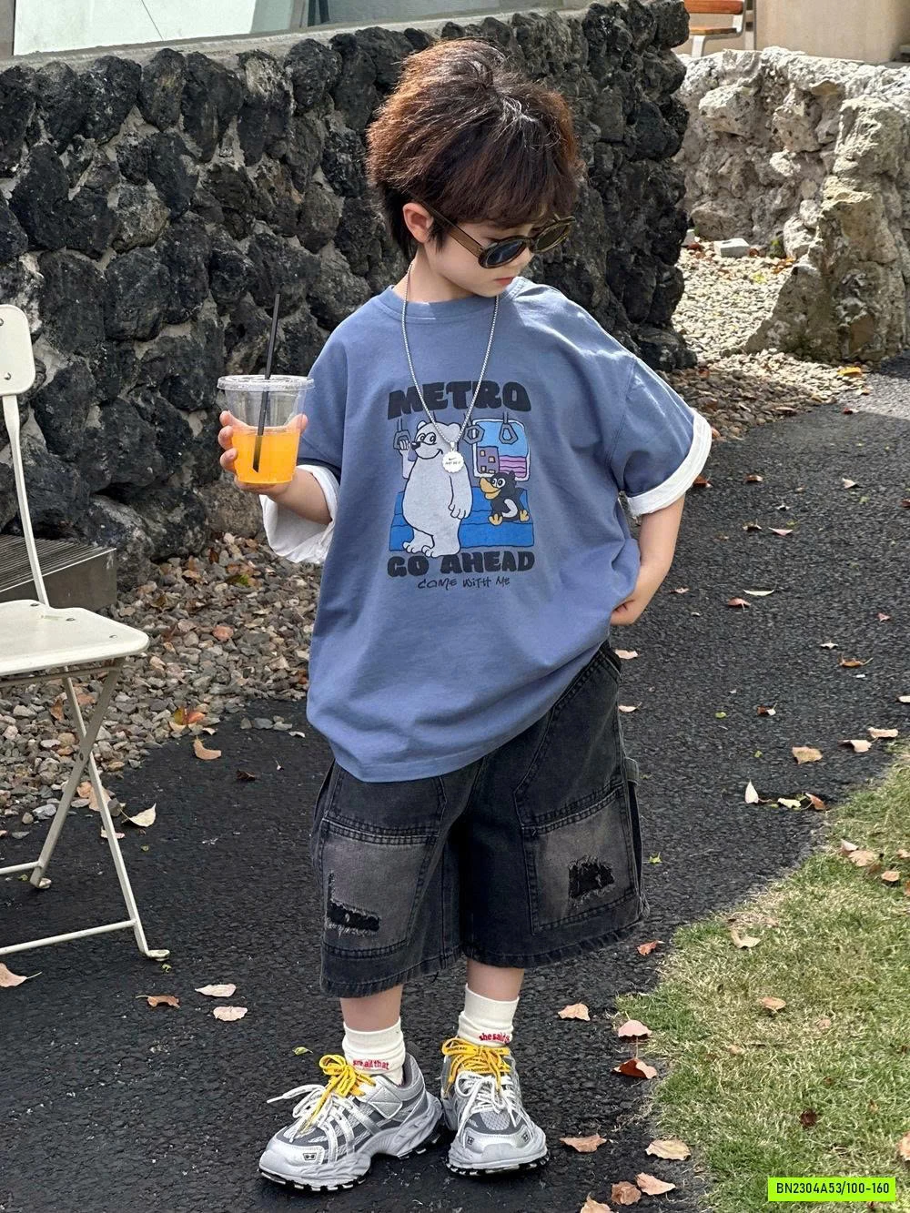 ÁO THUN XANH MIX SHORT ĐEN VÁ GỐI AFTE