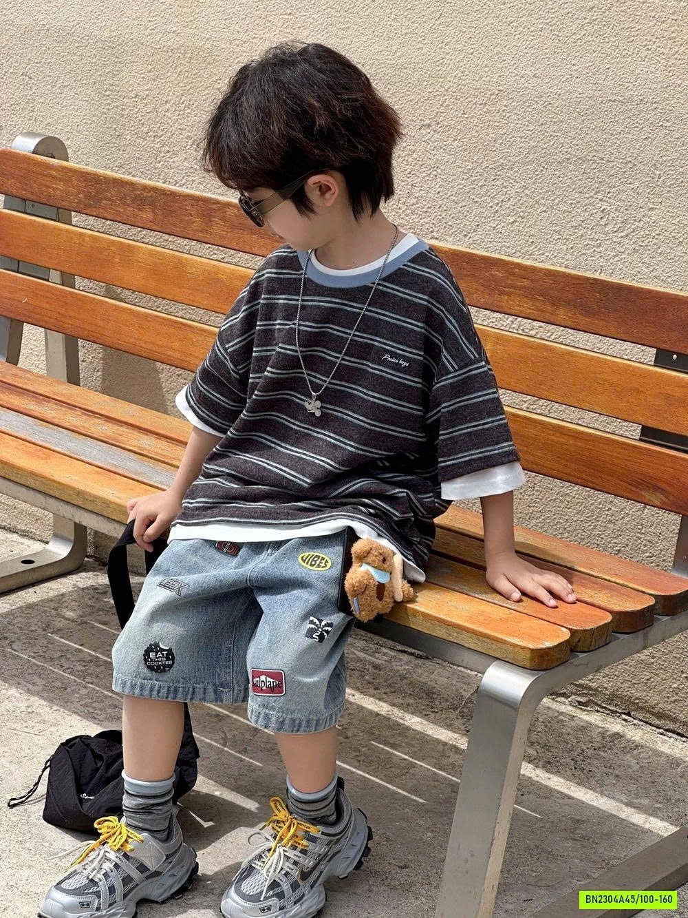 ÁO KẺ XÁM MIX SHORT IN HÌNH AFTE