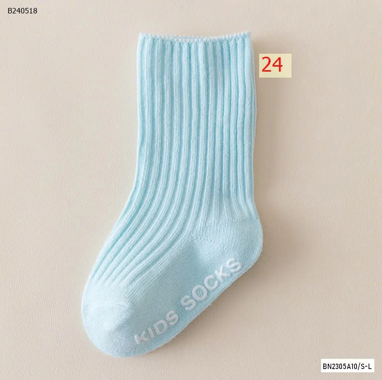 TẤT TRƠN MÀU CHỐNG TRƯỢT