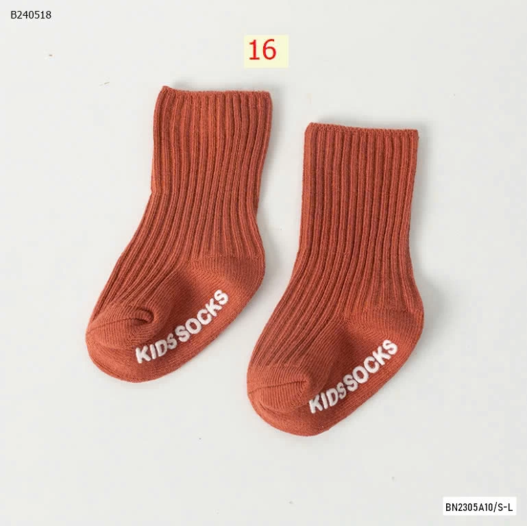 TẤT TRƠN MÀU CHỐNG TRƯỢT