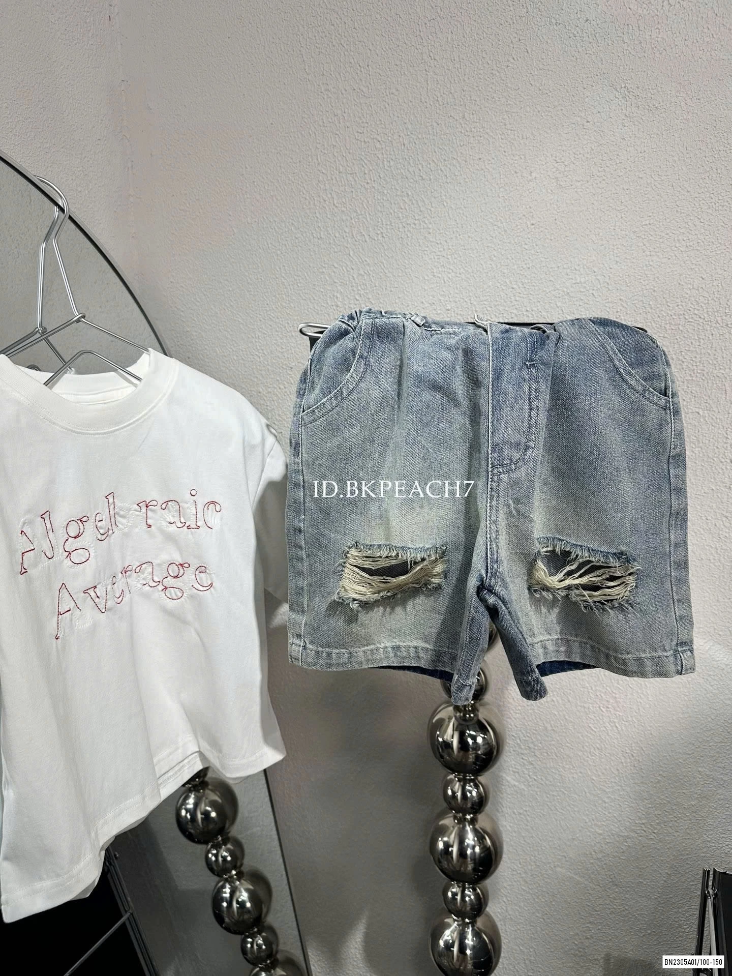 SHORT JEANS RÁCH GỐI