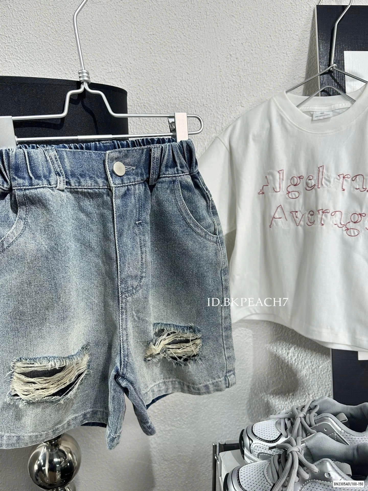 SHORT JEANS RÁCH GỐI