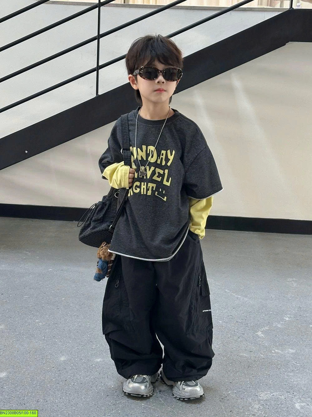 ÁO NỈ XANH THAN IN HÌNH