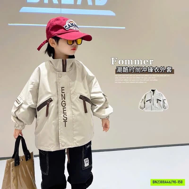 KHOÁC GIÓ CỔ BẺ TÚI CHÉO