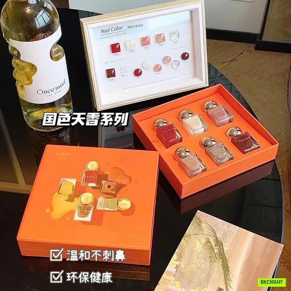SÉT 6H SƠN MÓNG TAY