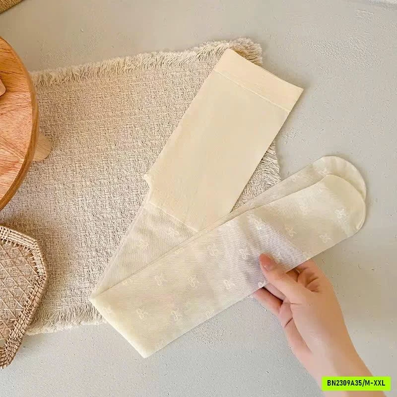 QUẦN TẤT LƯỚI NƠ XINH CHO BÉ