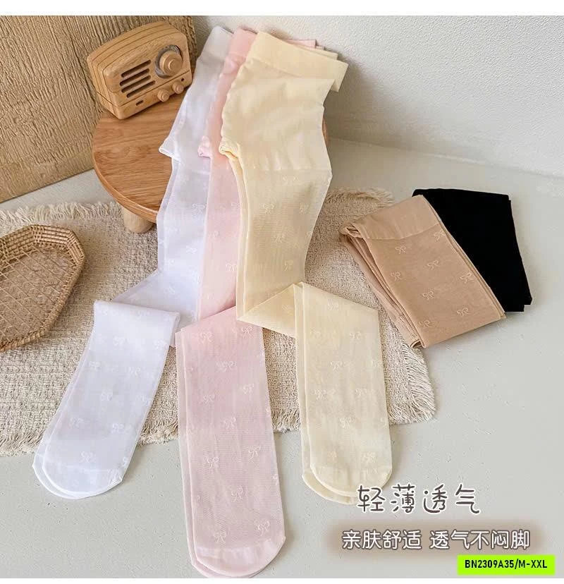 QUẦN TẤT LƯỚI NƠ XINH CHO BÉ