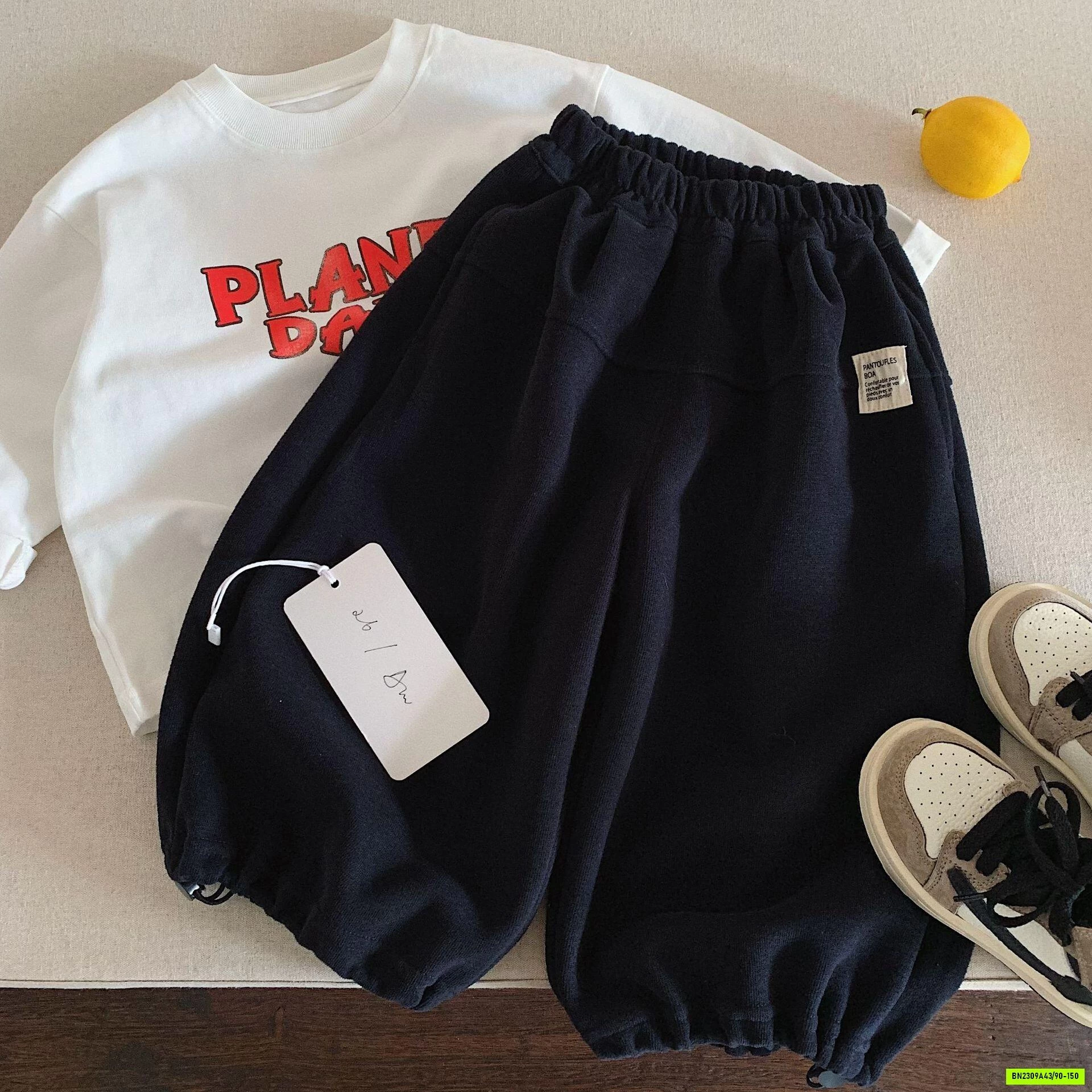 JOGGER NỈ TRƠN