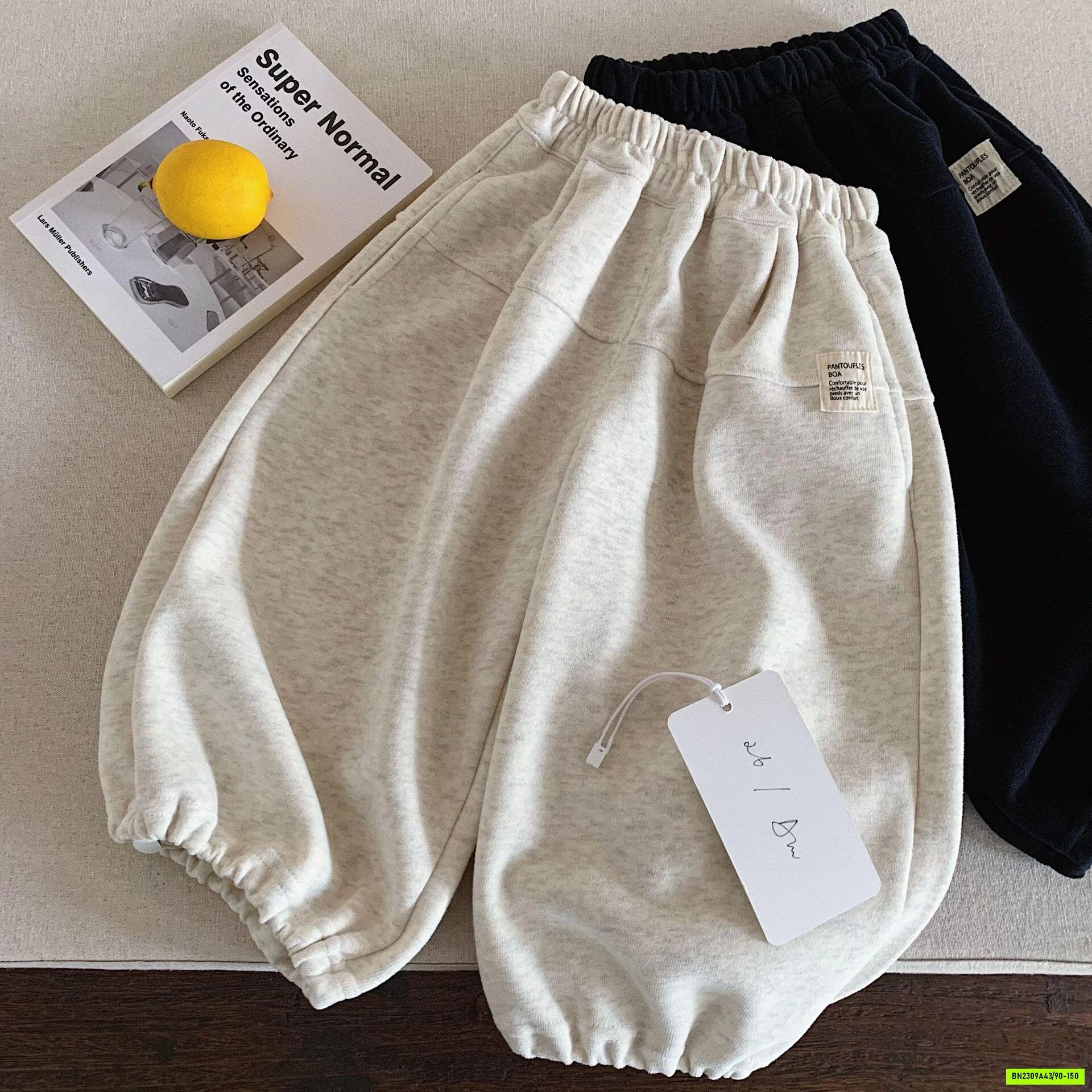 JOGGER NỈ TRƠN
