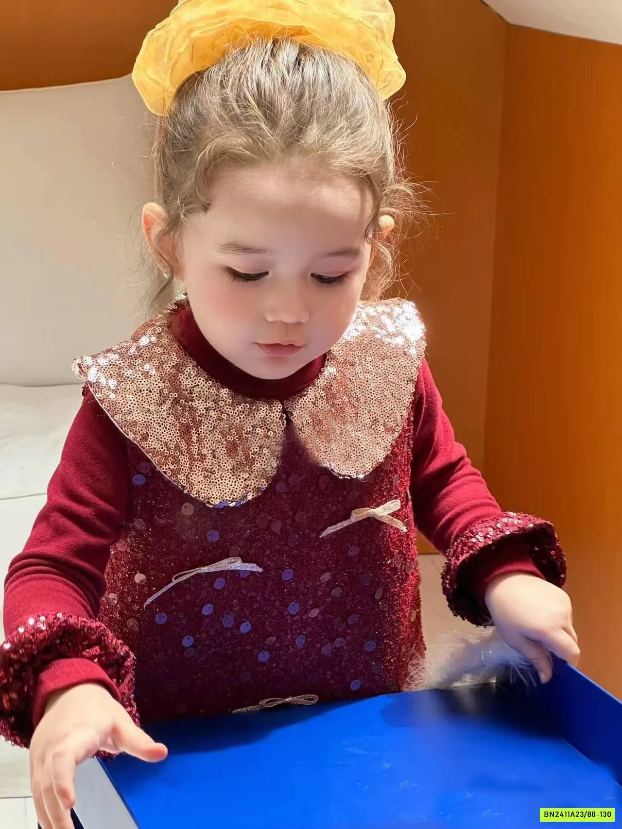 ĐẦM ĐỎ CỔ SEN BLING BLING