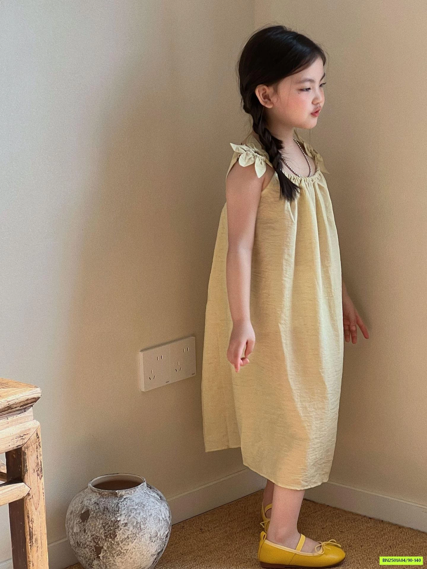 ĐẦM HOA 2 DÂY QUAI HOA