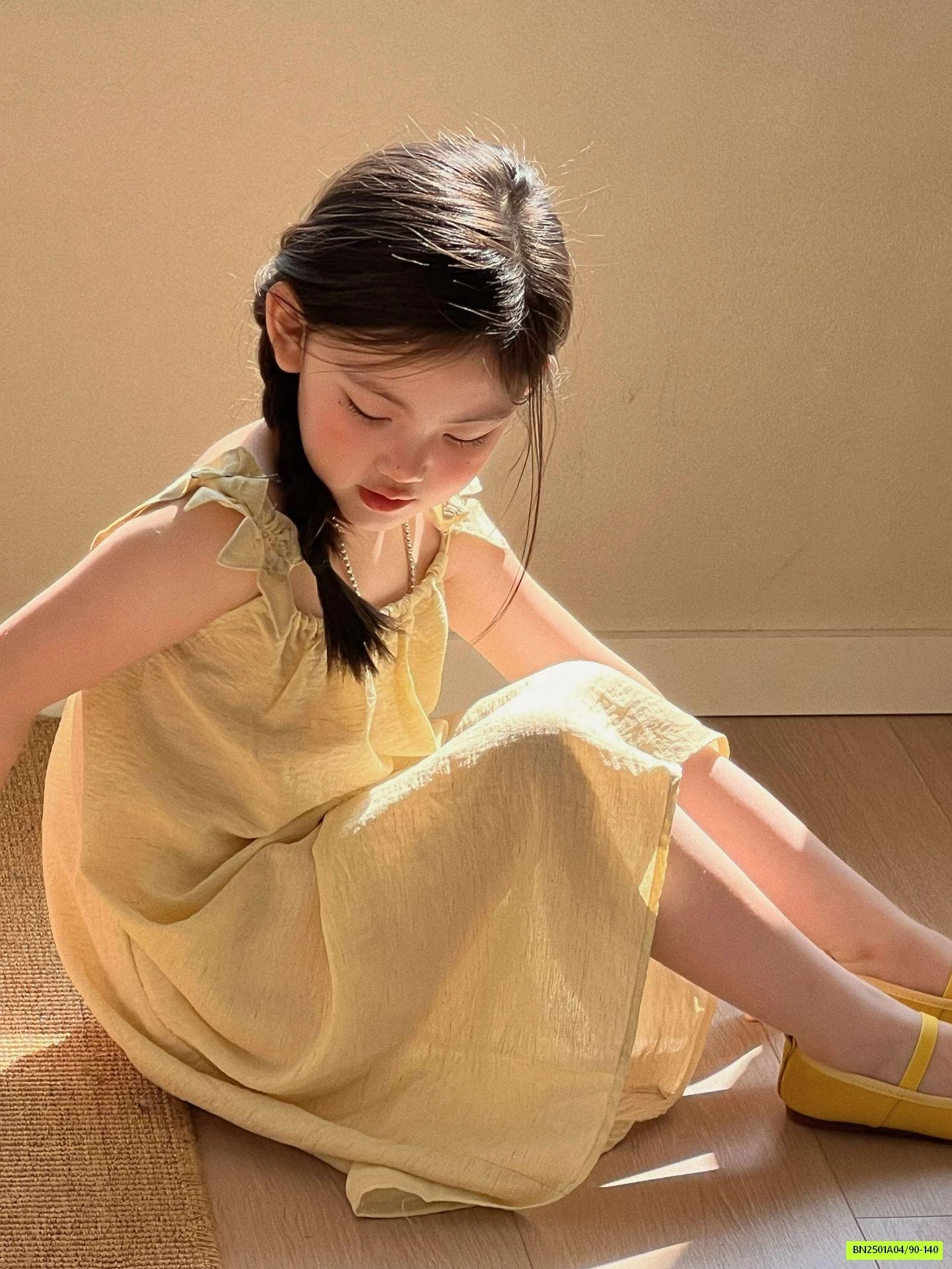 ĐẦM HOA 2 DÂY QUAI HOA