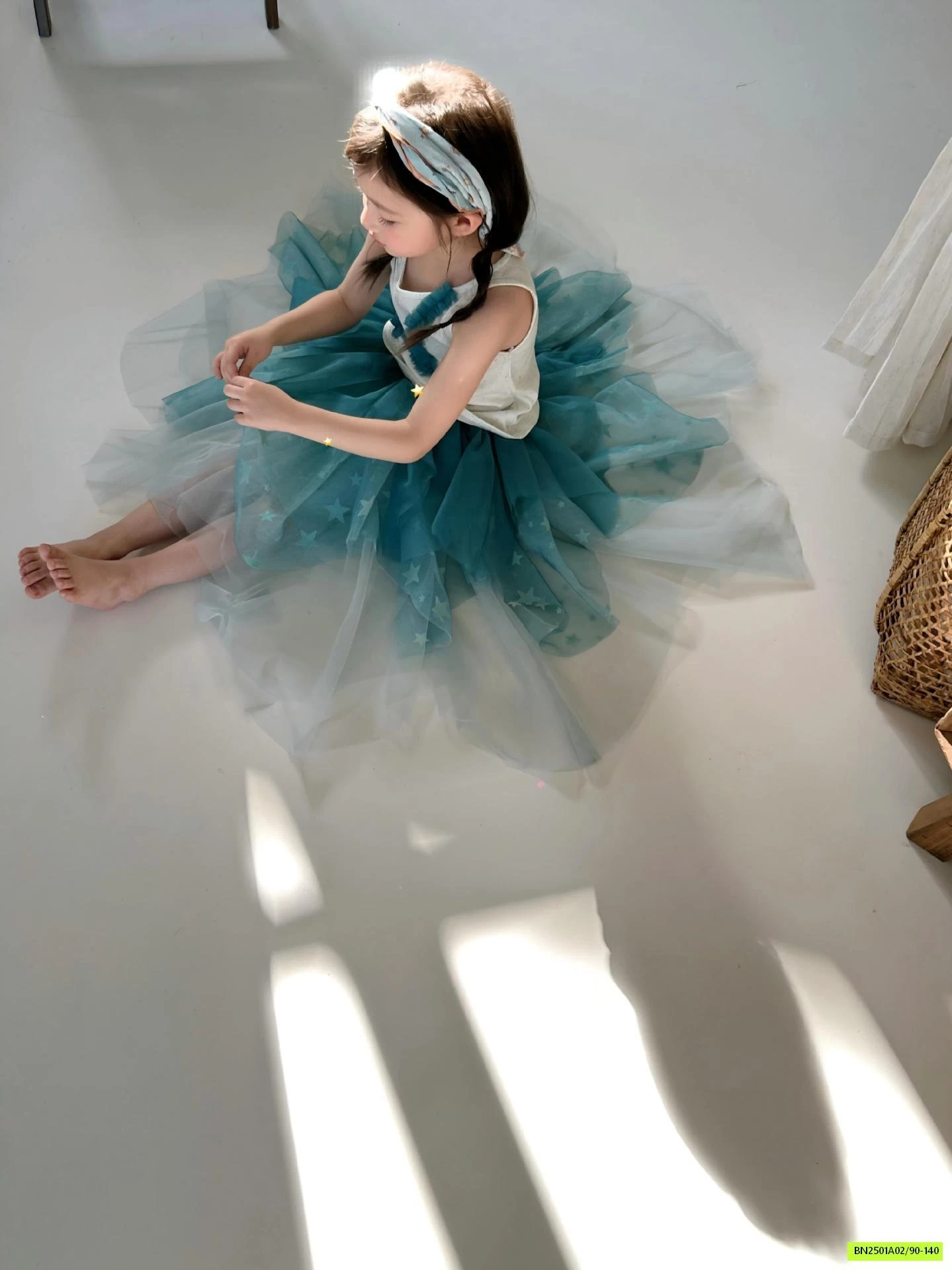 SÉT ÁO NGÔI SAO MIX CV TUTU LOANG MÀU