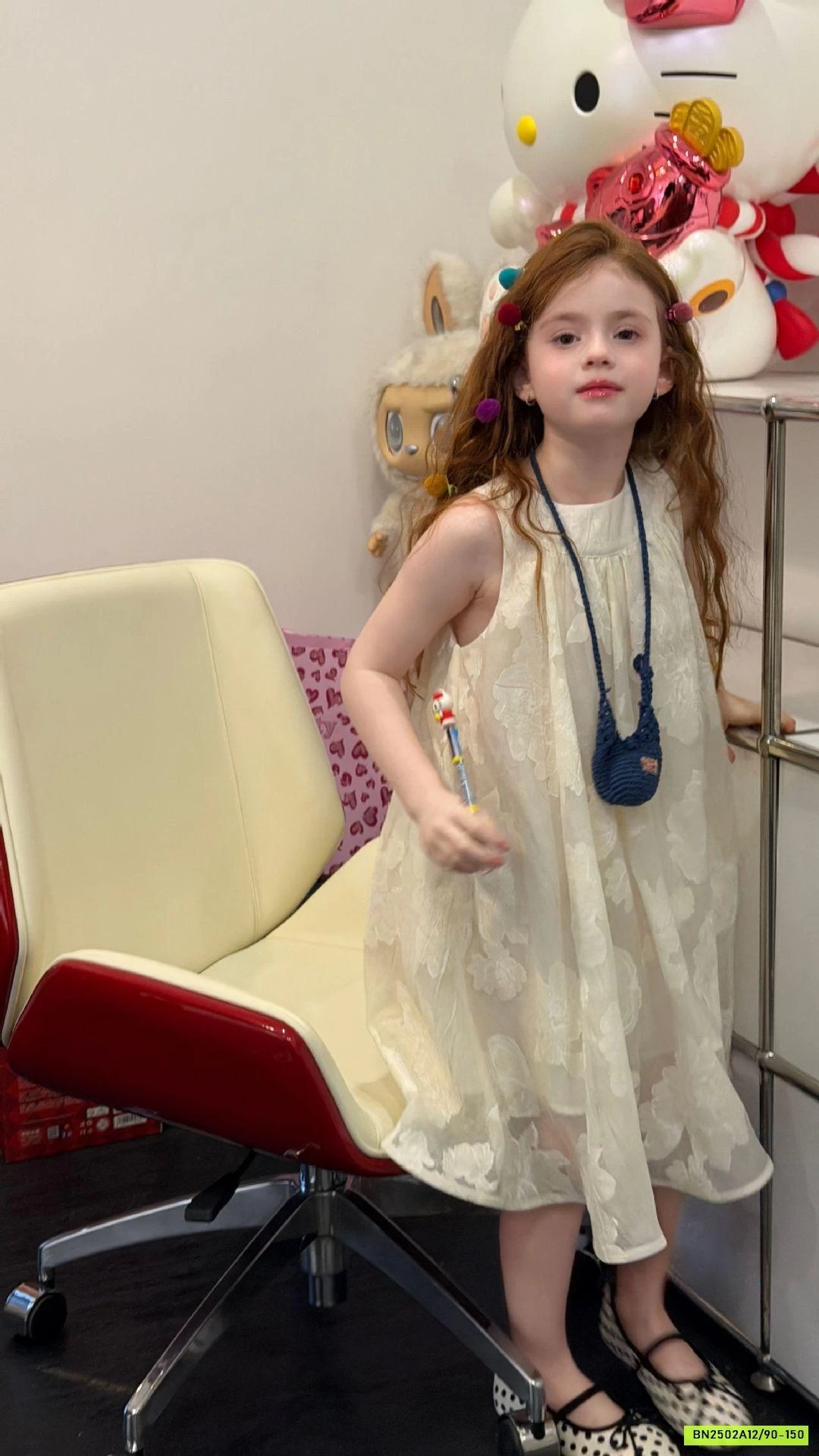 ĐẦM VOAN HOA CỔ YẾM