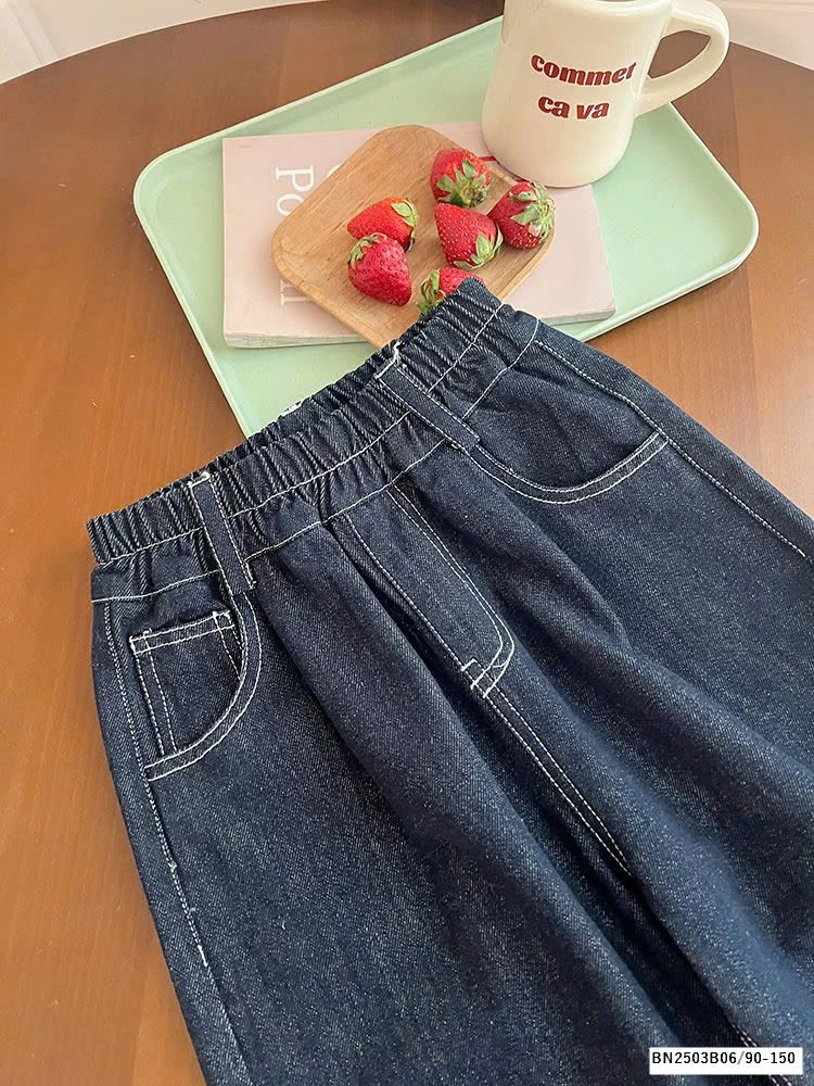 QUẦN JEAN XANH ĐẬM GẤP GẤ AMBB 25A008