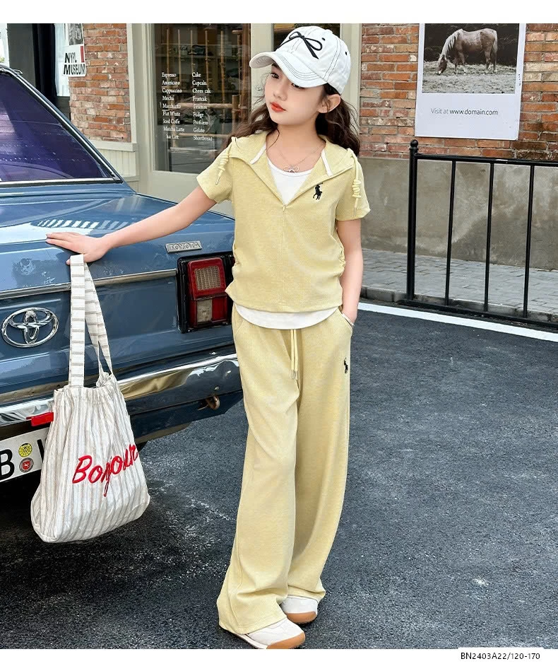 SÉT THỂ THAO THÊU NGỰA LIỀN MŨ