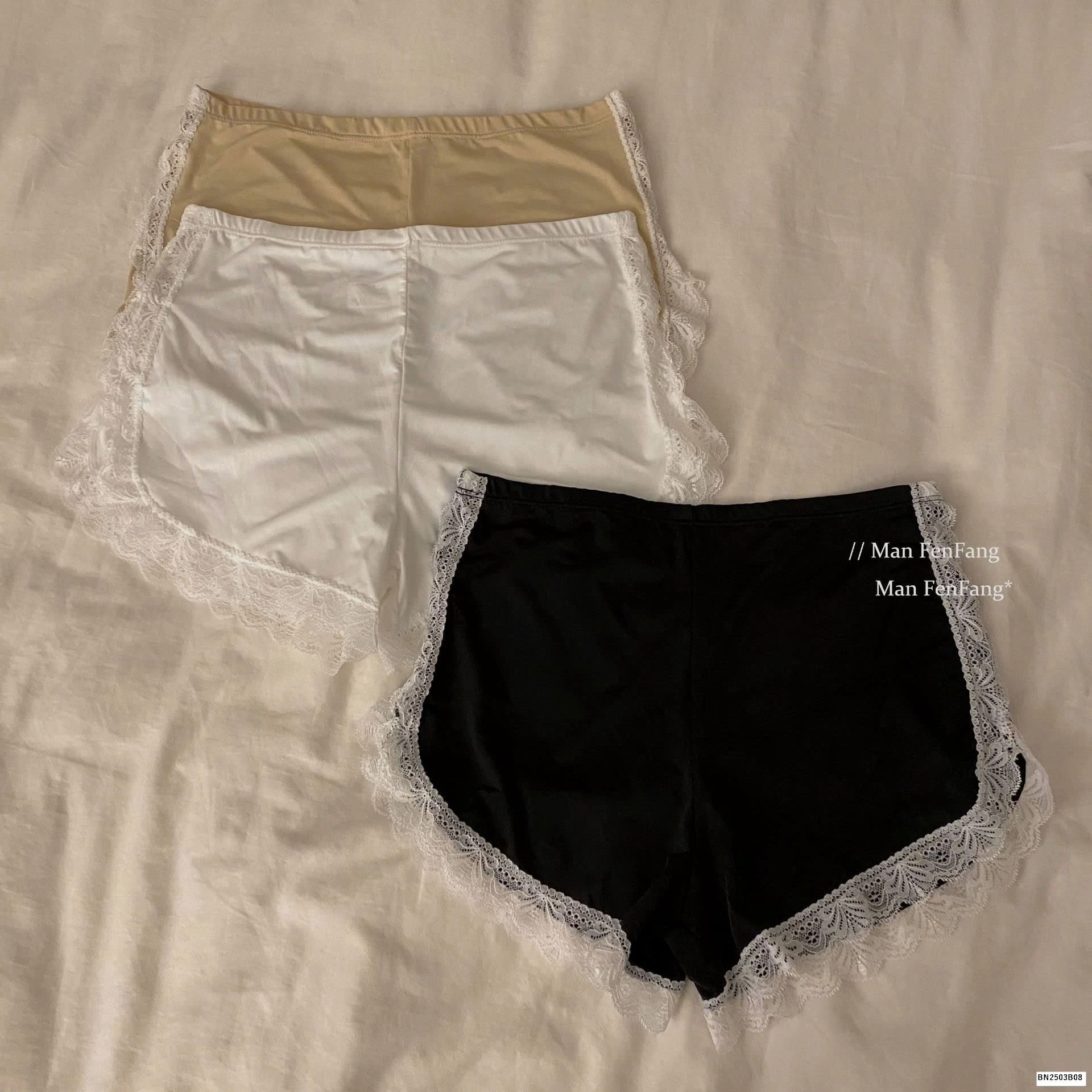 SET 3 QUẦN MẶC TRONG VÁY