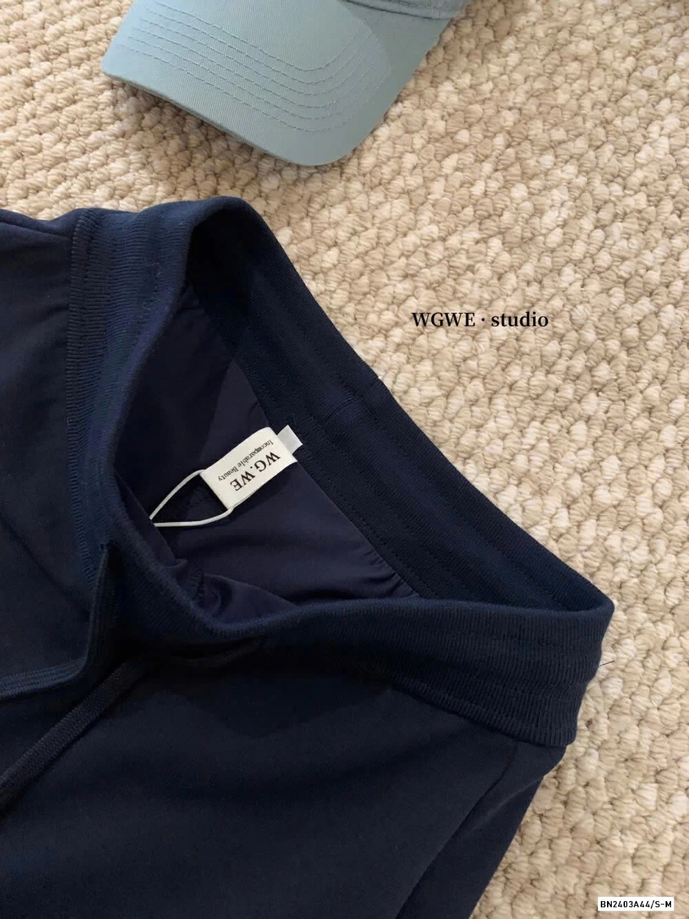 QUẦN VÁY CHỮ A WG.WE