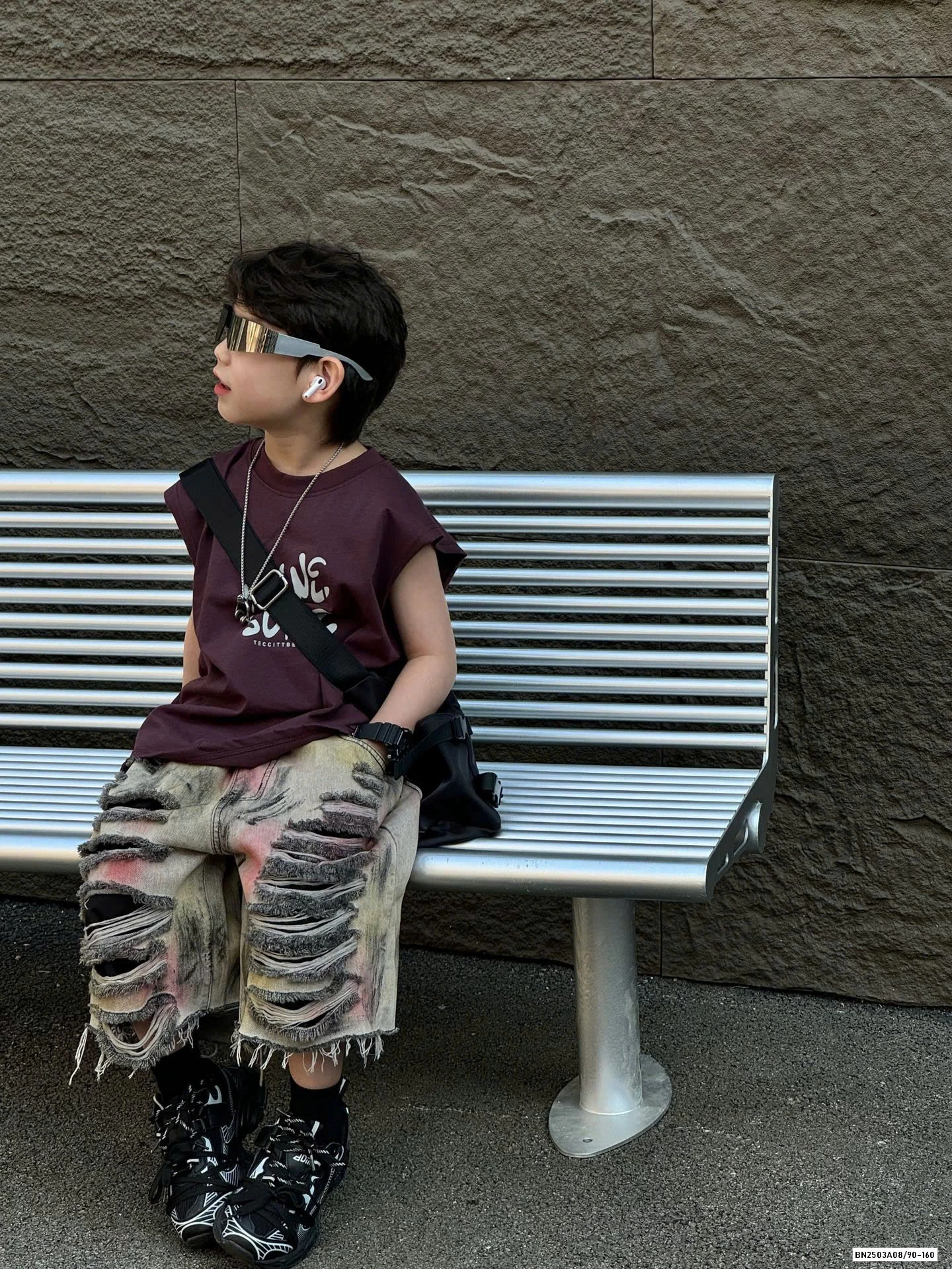 SHORT JEANS RÁCH ĐỘC LẠ