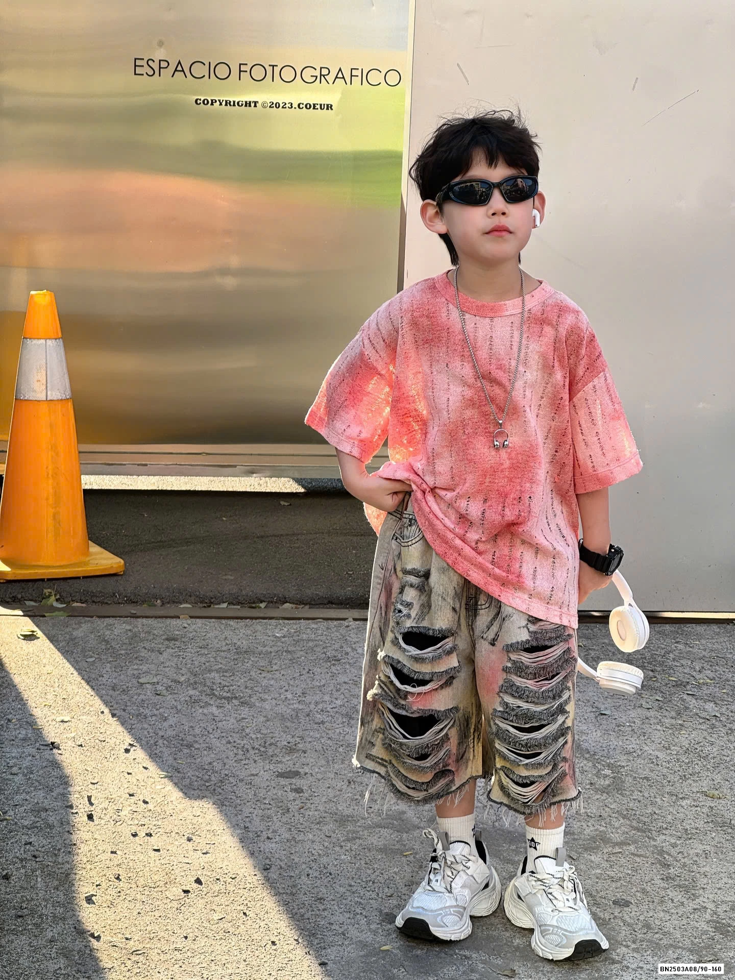 SHORT JEANS RÁCH ĐỘC LẠ