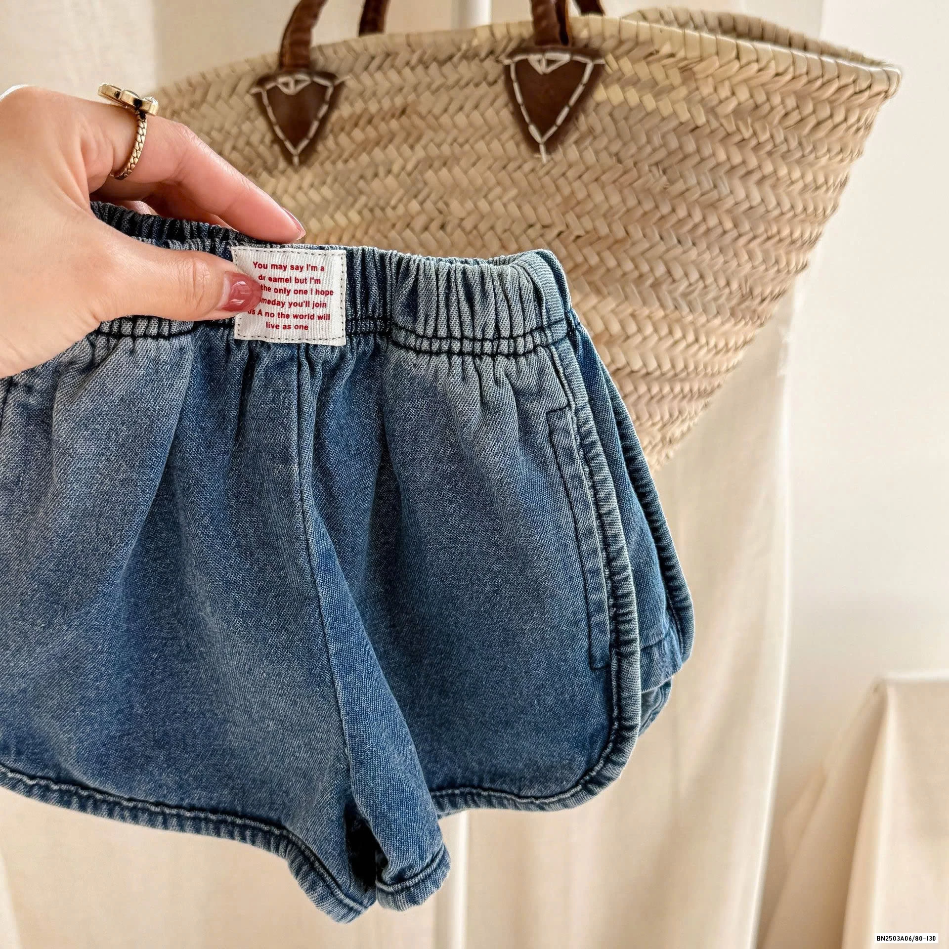 SHORT JEANS VIỀN TRÒN ADBABY
