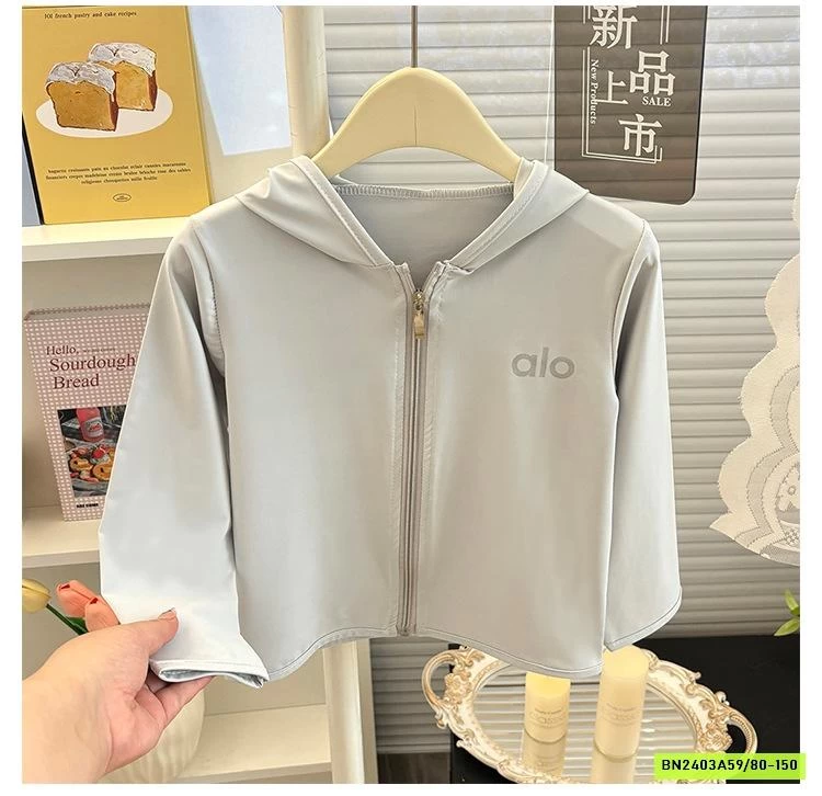 KHOÁC NẮNG IN CHỮ ALO