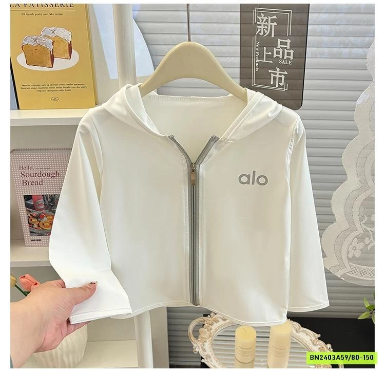 KHOÁC NẮNG IN CHỮ ALO