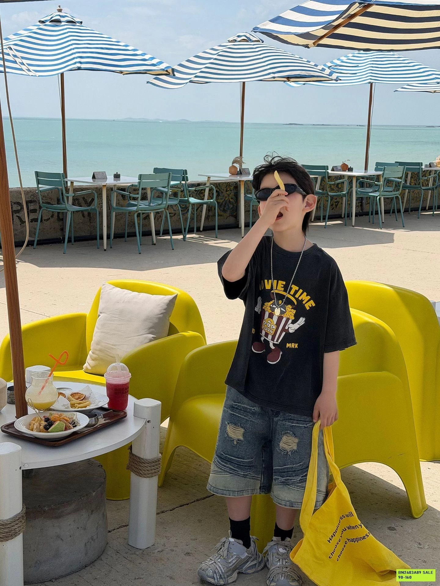 ÁO THUN ĐEN BẮP RANG BƠ FANSHU