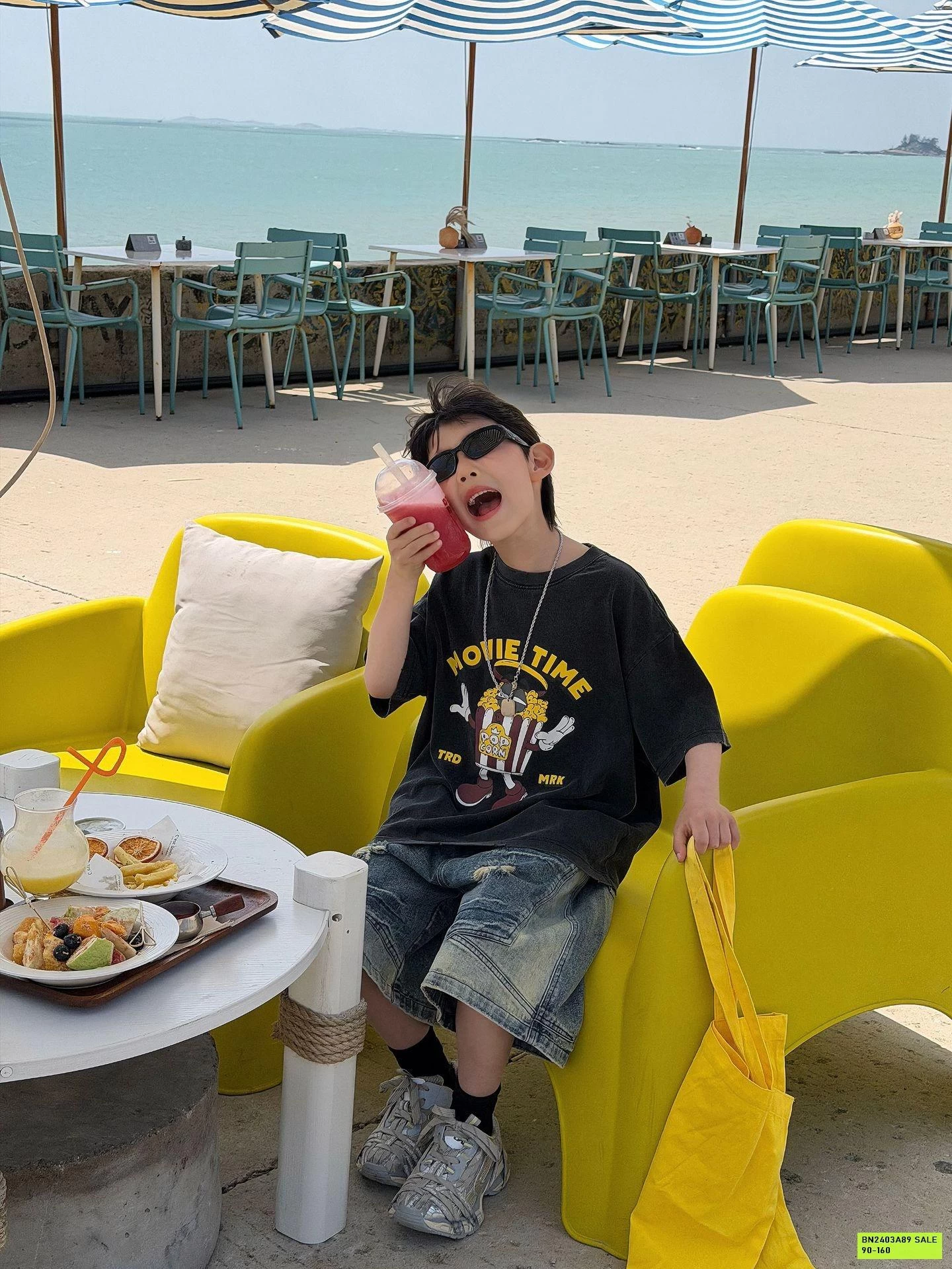 ÁO THUN ĐEN BẮP RANG BƠ FANSHU