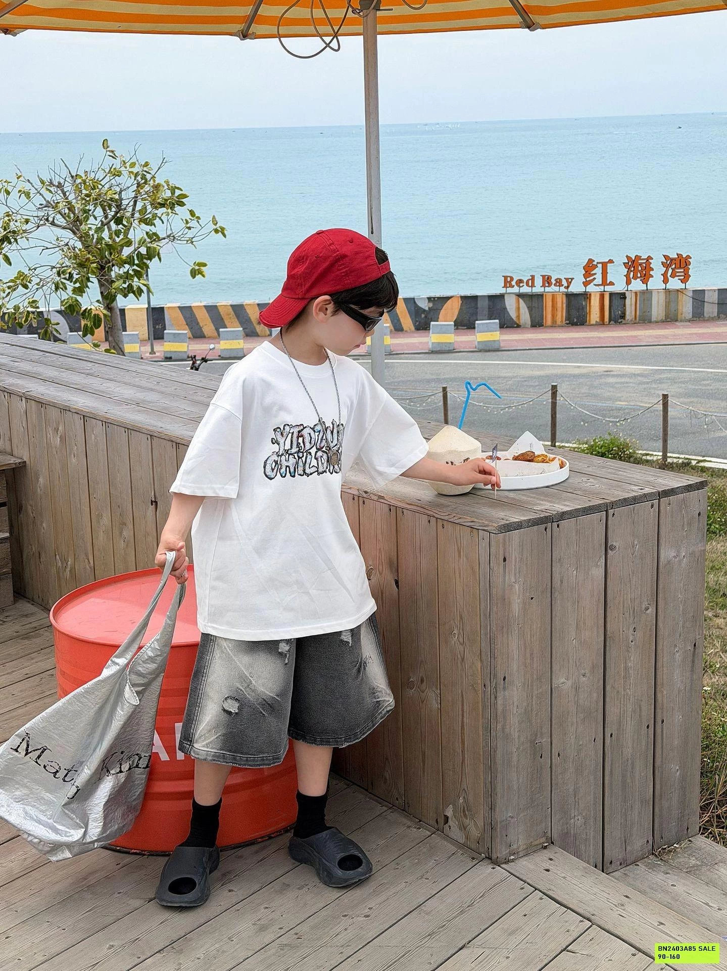 ÁO THUN TRẮNG IN CHỮ SẮC MÀU FANSHU