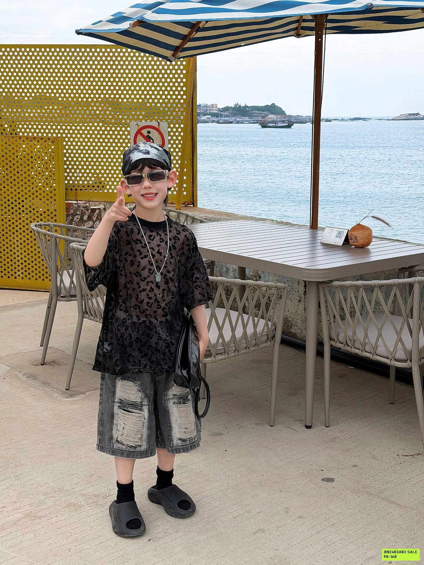 ÁO LƯỚI ĐỐM ĐEN FANSHU