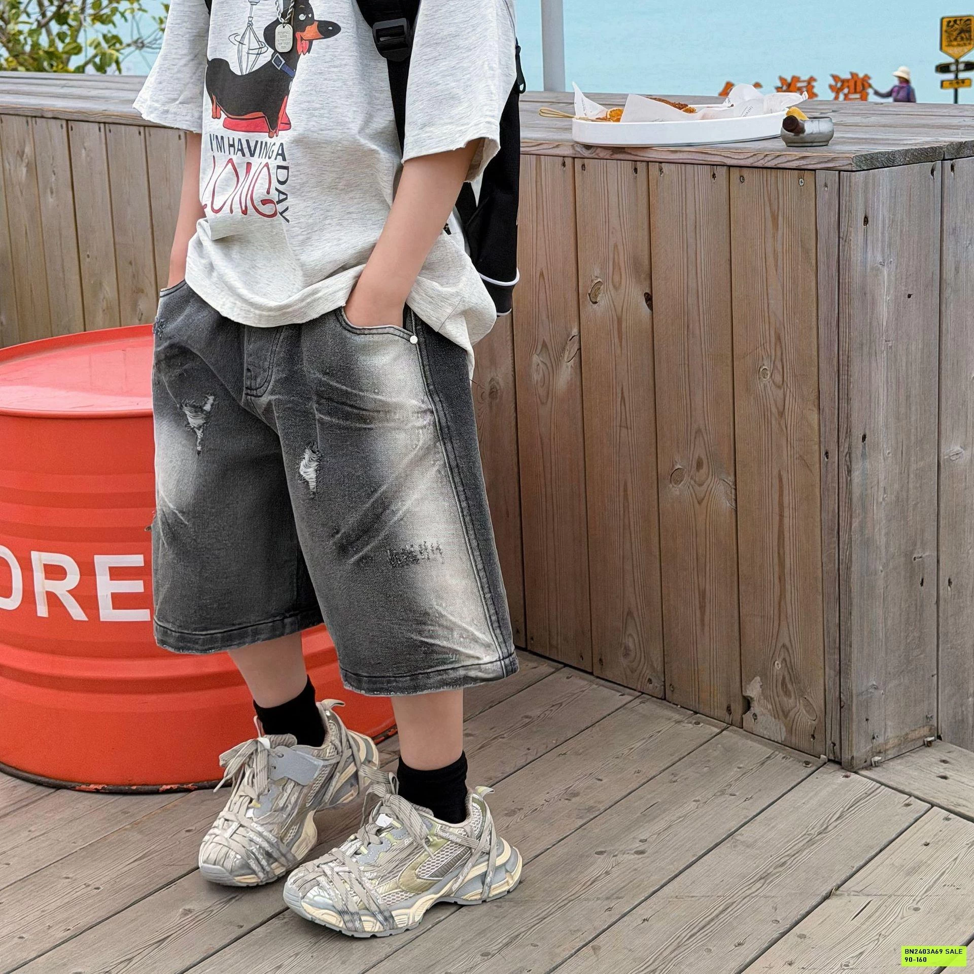 SHORT JEAN ĐEN BẠC MÀU FANSHU