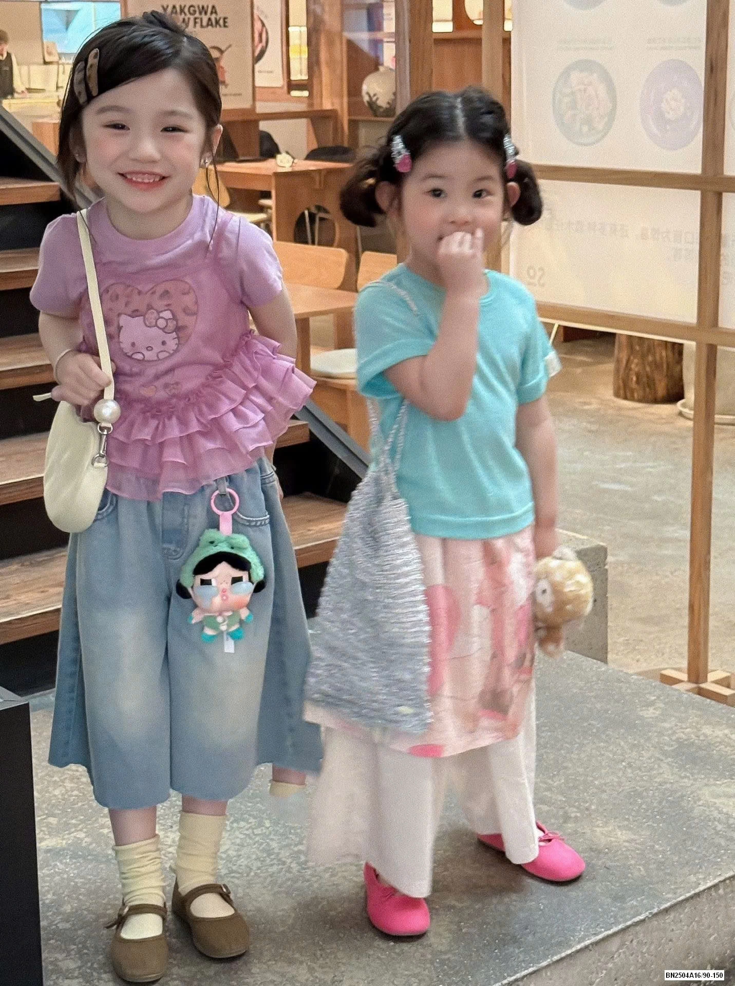 ÁO KITTY GIẢ 2 LỚP PHỐI VOAN