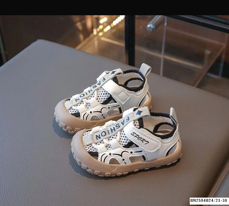 GIÀY THỂ THAO LƯỚI SZ NHÍ