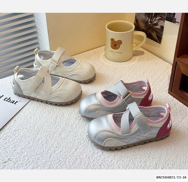 GIÀY QUAI DÁN THỐNG KHÍ