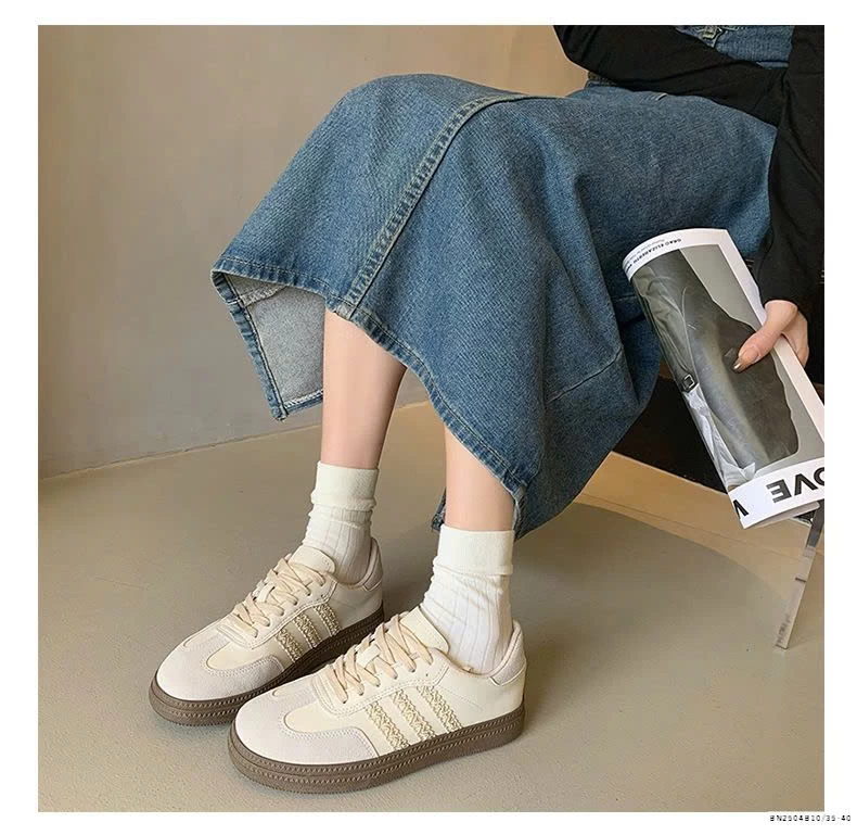 GIÀY THỂ THAO BUỘC DÂY ĐẾ DÀY NỮ