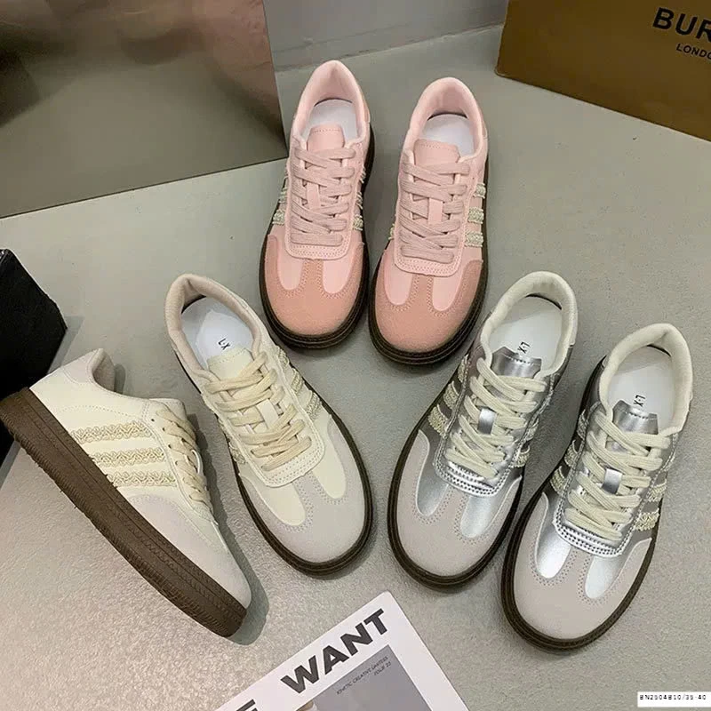 GIÀY THỂ THAO BUỘC DÂY ĐẾ DÀY NỮ