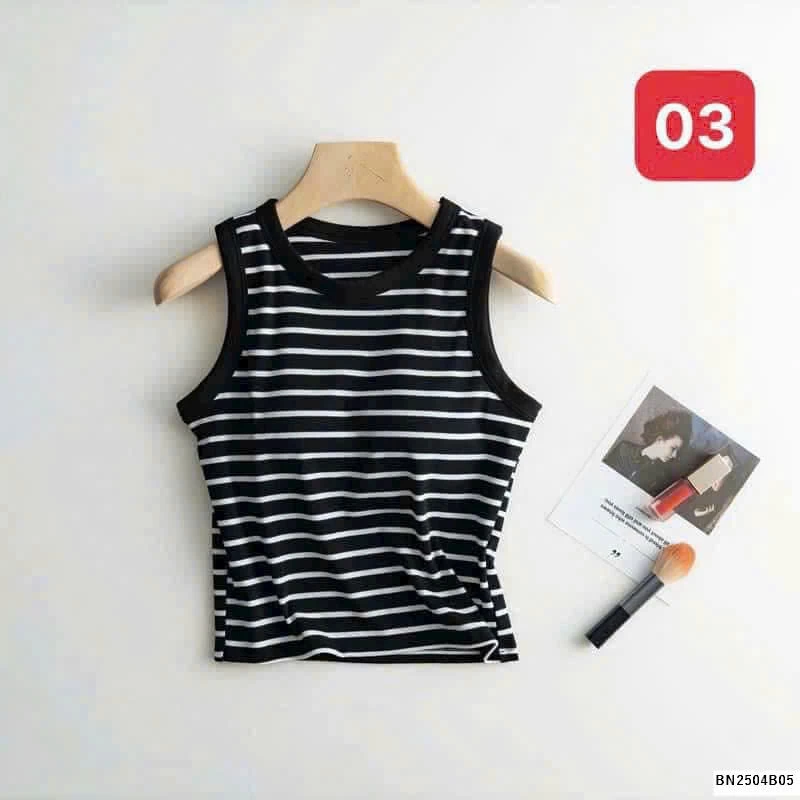 ÁO KẺ BA LỖ KÈM BRA