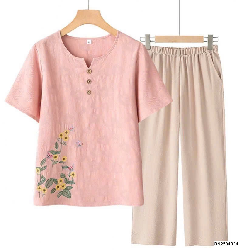 ÁO BỘ TRUNG NIÊN NỮ