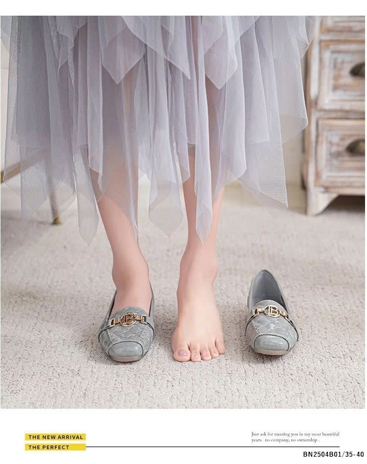 GIÀY BÚP BÊ ĐẾ BỆT CHỮ B