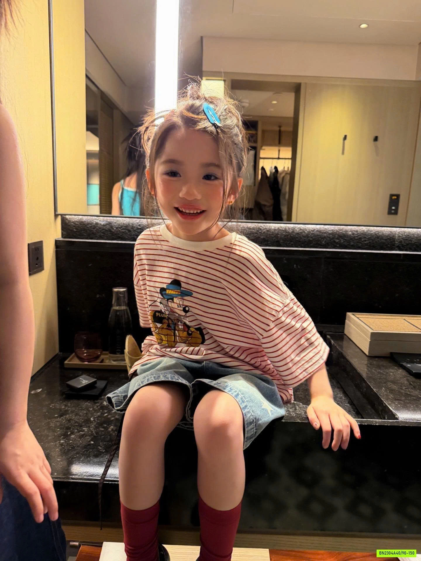 ÁO MICKEY KẺ MIX JEANS LỬNG