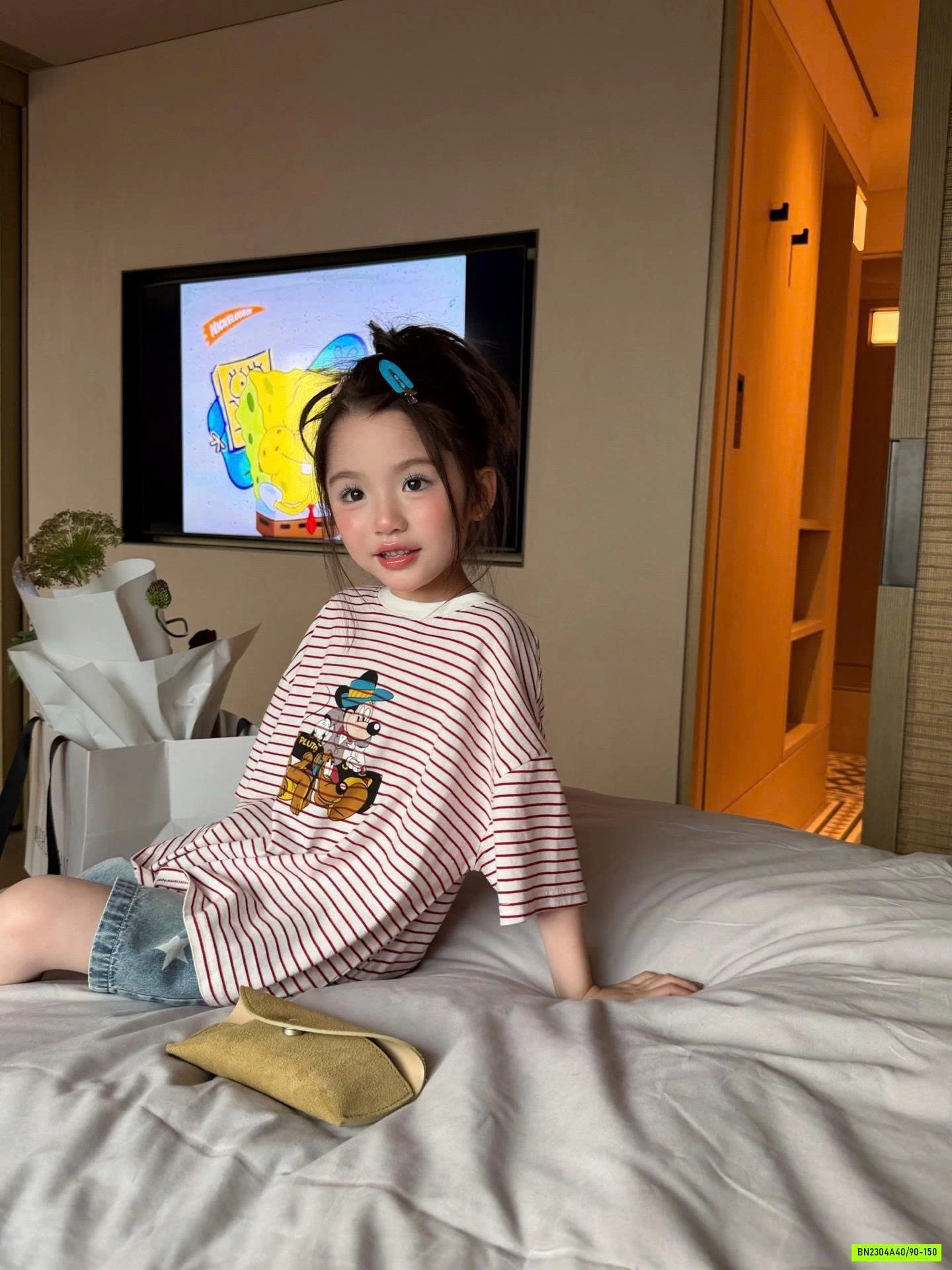 ÁO MICKEY KẺ MIX JEANS LỬNG