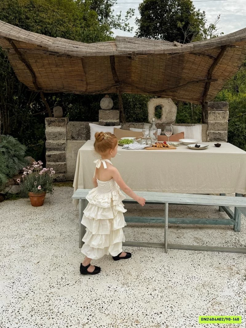 ĐẦM CÔNG CHÚA TRẮNG CỔ YẾM XẾP TẦNG