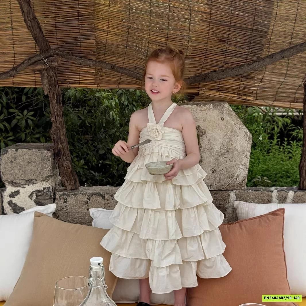 ĐẦM CÔNG CHÚA TRẮNG CỔ YẾM XẾP TẦNG