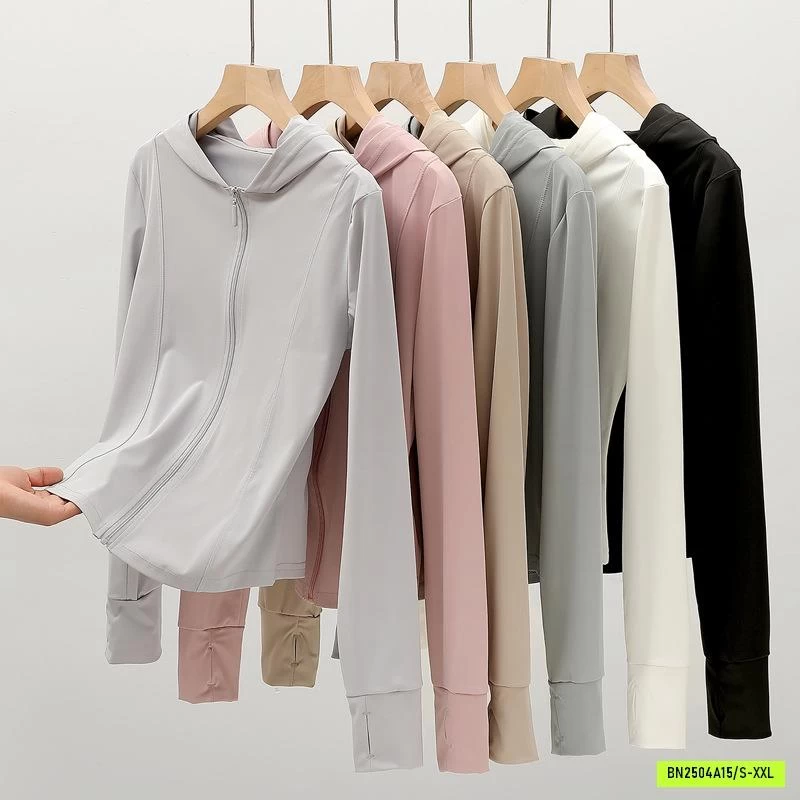 KHOÁC TẬP CHỐNG NẮNG SU ĐÚC