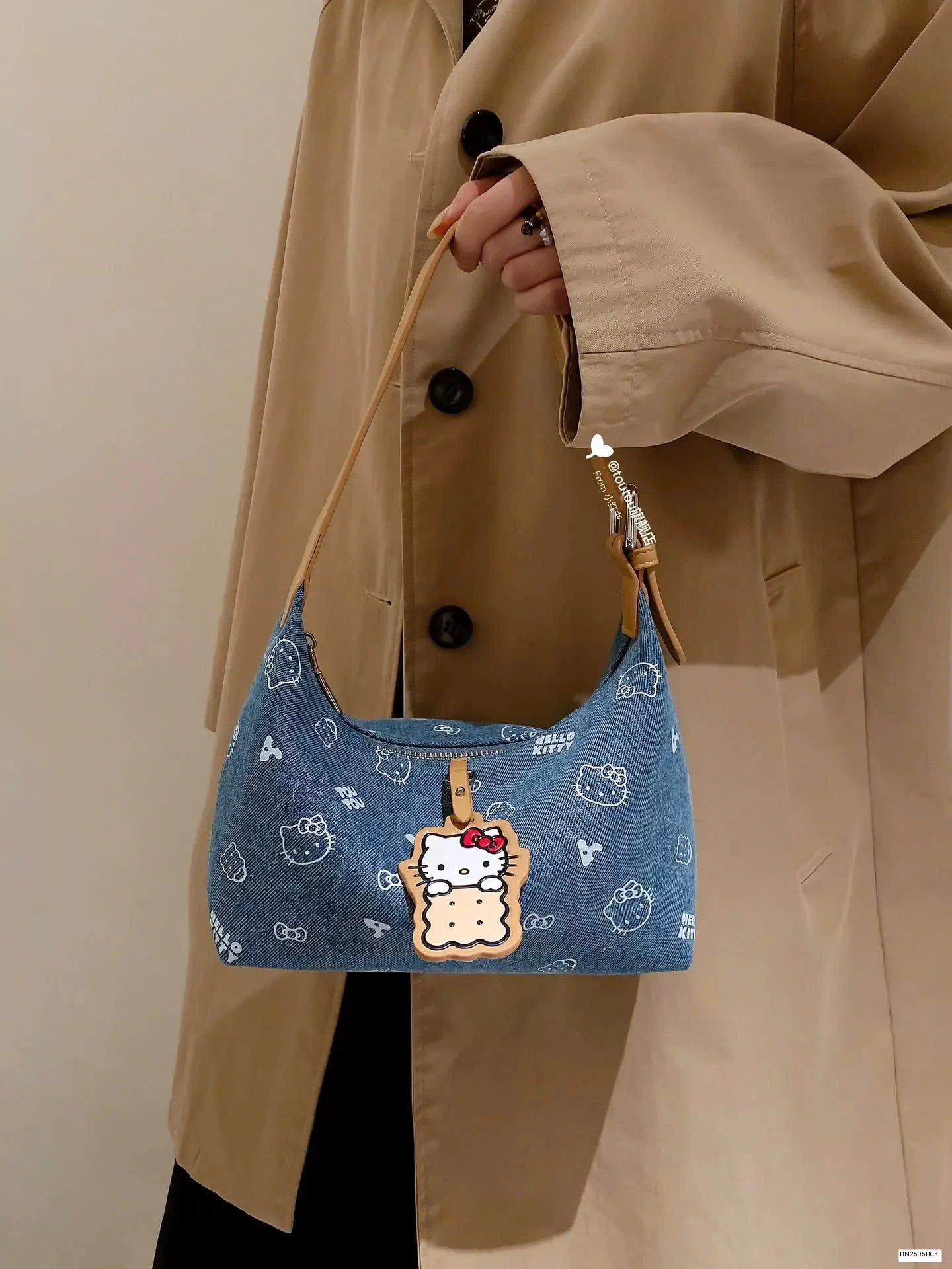 TÚI XÁCH ĐEO VAI KITTY