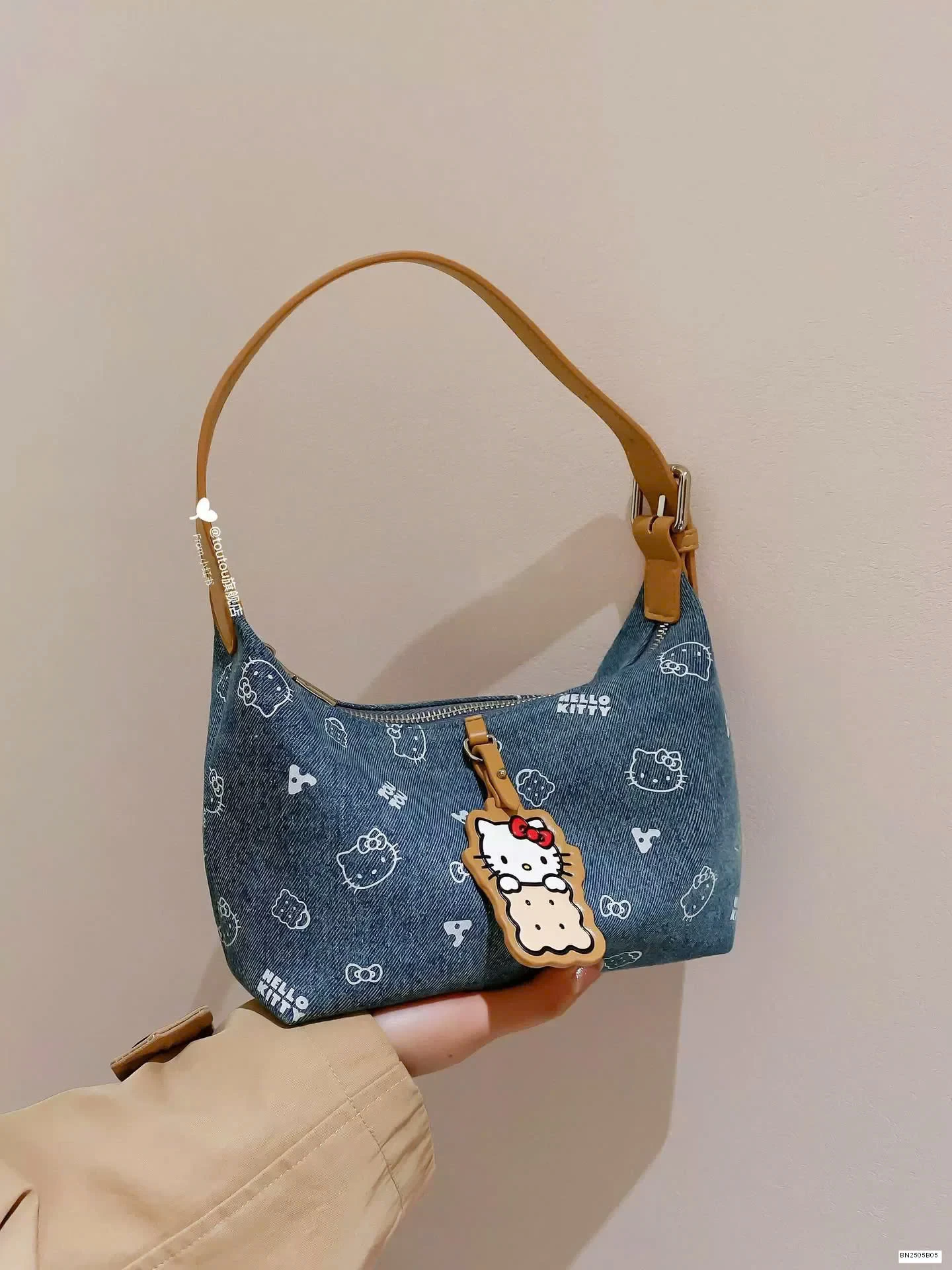 TÚI XÁCH ĐEO VAI KITTY