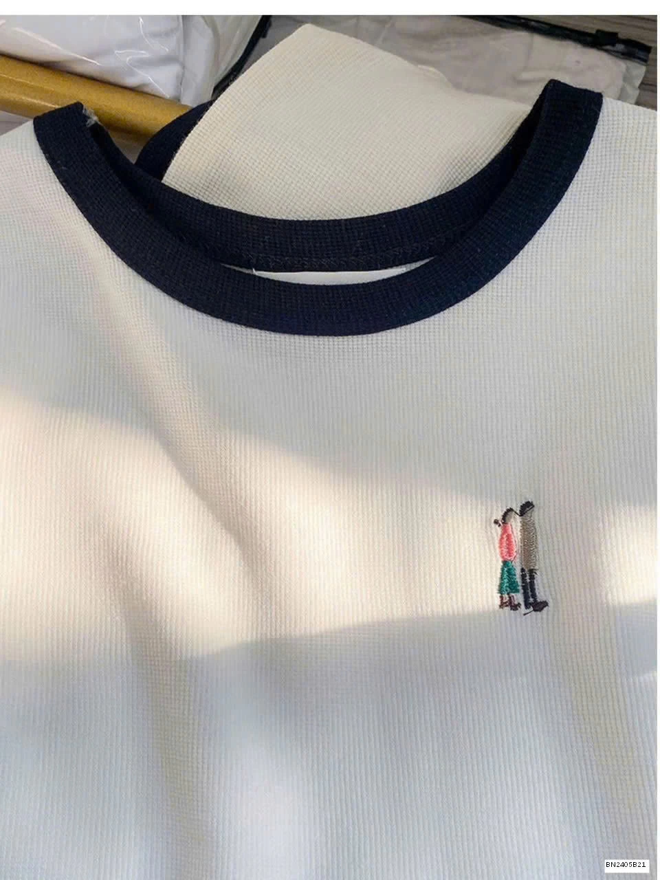 ÁO CỘC TAY VIỀN CỔ