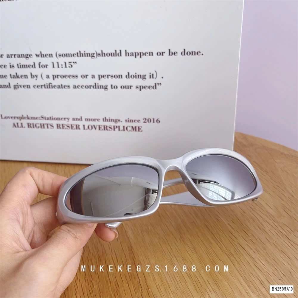 BST KÍNH RÂM CÁ TÍNH