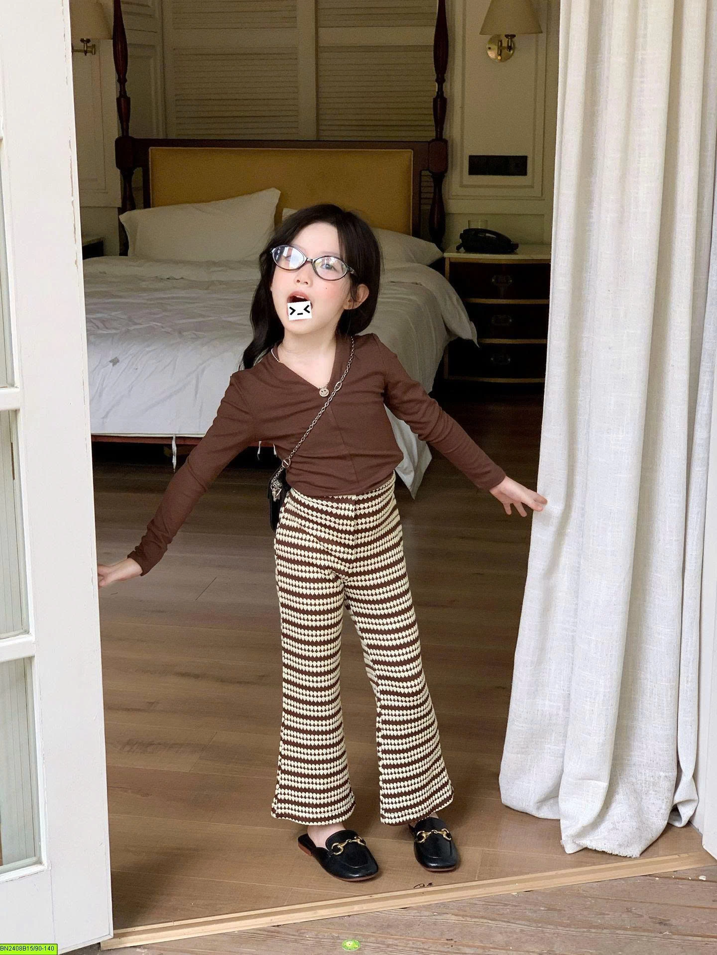 SET ÁO NÂU + QUẦN KẺ